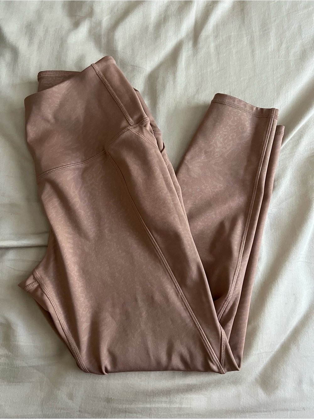 High-Rise Mauve Pink Leggings with Subtle Print